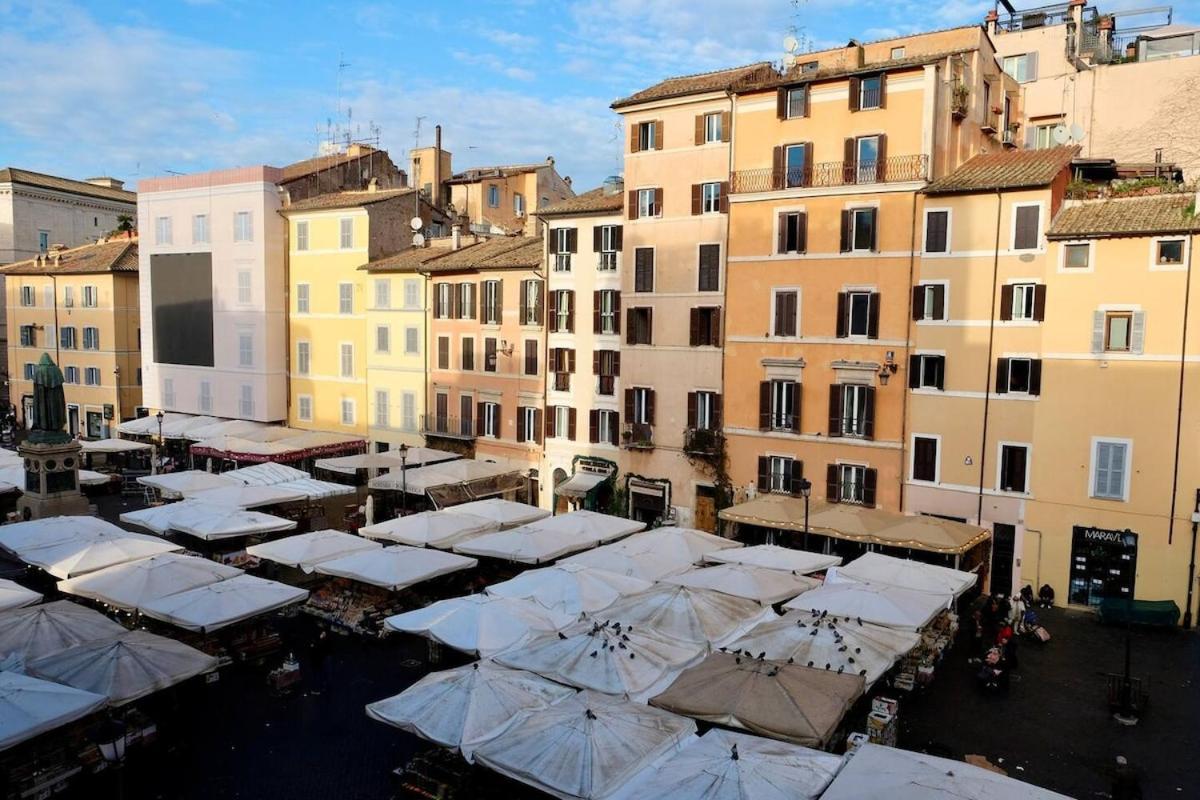 Campo De' Fiori View Apartment *